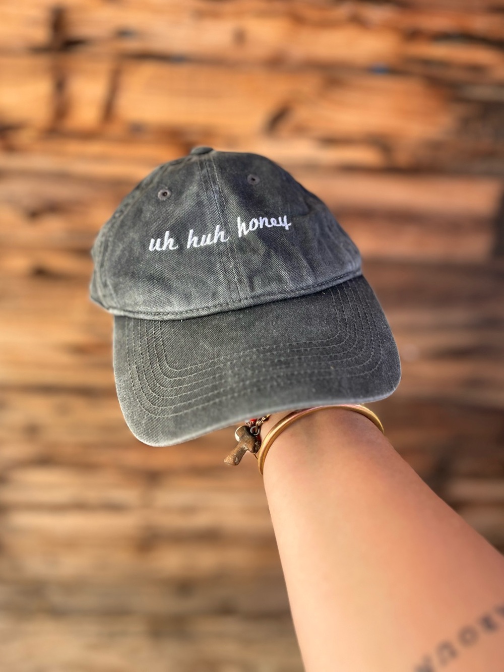 BRANDY MELVILLE | “uh huh honey" Embroidered Gray Baseball Cap OS